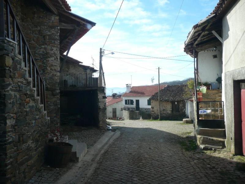 Casa Da Fonte Em Prada, Vinhais Exteriér fotografie